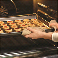 slide 9 of 17, Wilton Perfect Results Premium Non-Stick Bakeware Cookie Pan Set, 3 ct