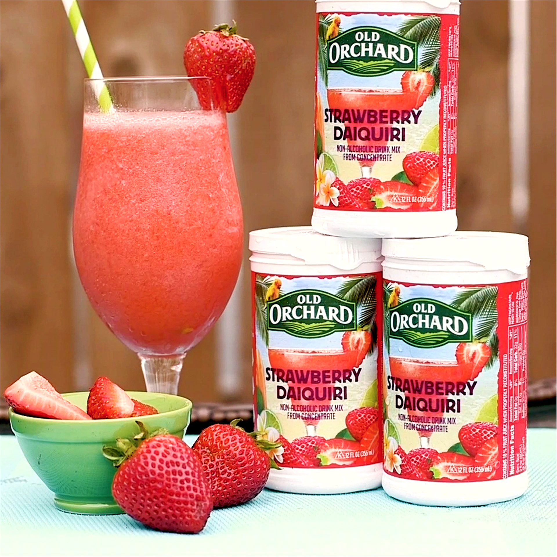 slide 6 of 13, Old Orchard Strawberry Daiquiri Non-Alcoholic Drink Mix - 12 fl oz, 12 fl oz