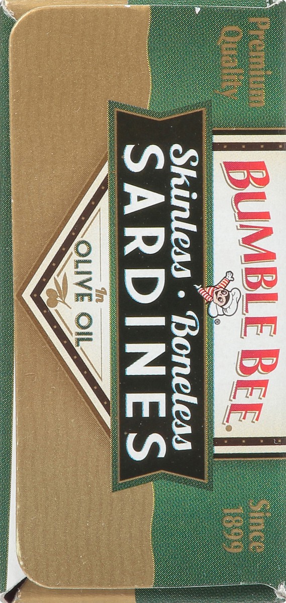 slide 8 of 11, Bumble Bee Boneless & Skinless Sardines in Olive Oil 4.4 oz. Box, 4.4 oz