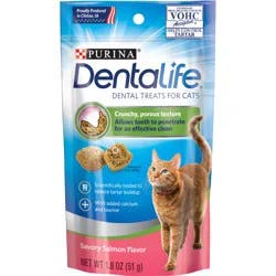 Purina DentaLife Made in USA Facilities Cat Dental Treats, Savory Salmon Flavor