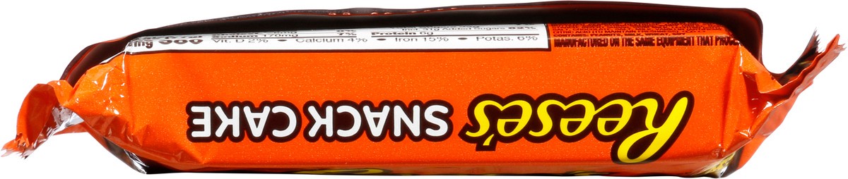 slide 6 of 9, Reese's Snack Cakes, 2.75 oz