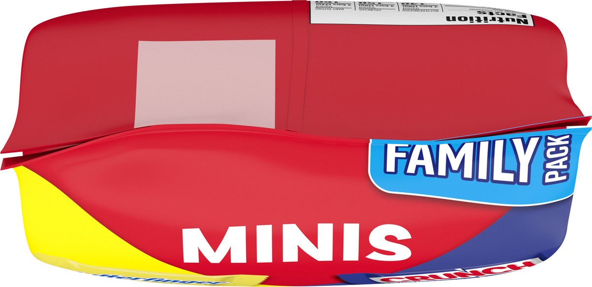 slide 4 of 9, Ferrero Family Pack Assorted Candy Minis 17.7 oz, 17.7 oz