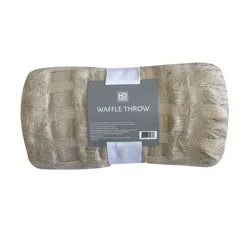 HD Designs Rolled Waffle Throw - Tan