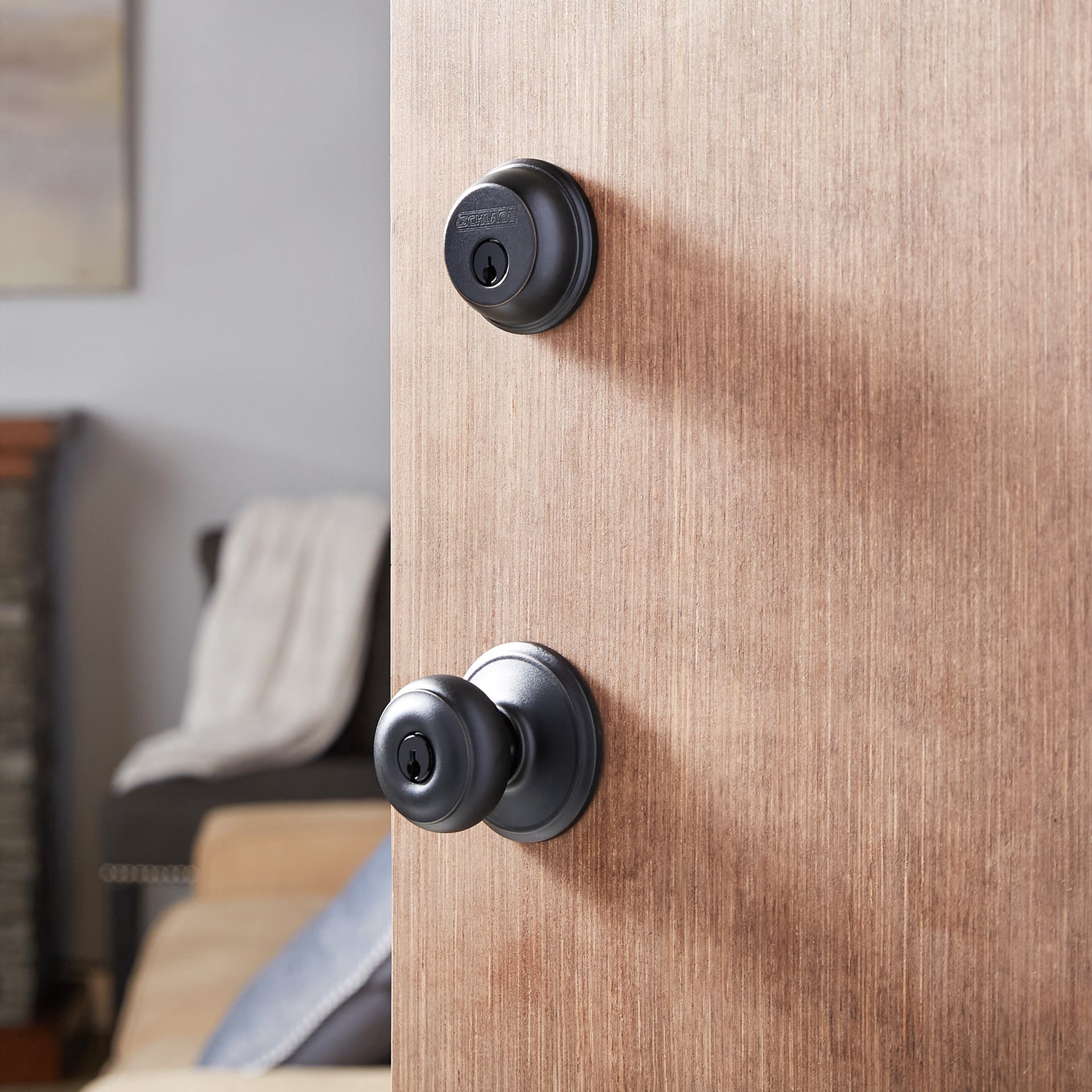 slide 2 of 6, Combo Lock Georgian Ab, 1 ct