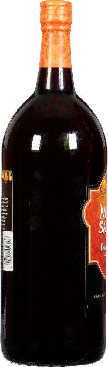 slide 2 of 12, Madria Sangria Tradicional Fresh Citrus Grape Wine 1.5 lt, 1.50 liter