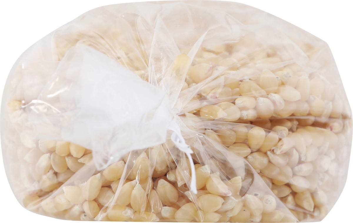 slide 4 of 12, Amish Country Medium White Hulless Popcorn 32 oz, 32 oz