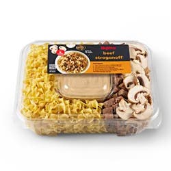 Hy-Vee 15-Minute Meal Kit, Beef Stroganoff Meal Kit