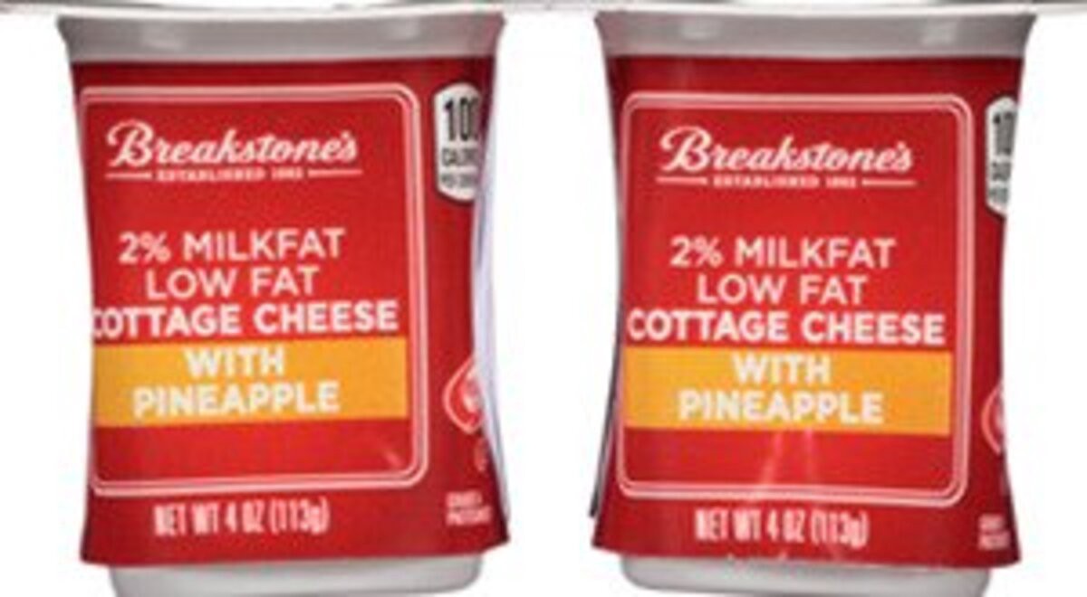 slide 4 of 10, Breakstone's Lowfat Small Curd Cottage Cheese with Pineapple and 2% Milkfat, 4 oz Cup, 4 Ct, 16 oz