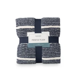 BERKSHIRE BLANKET Berkshire Printed Retro Comfort Plush Throw Navy, 50 In X 70 In