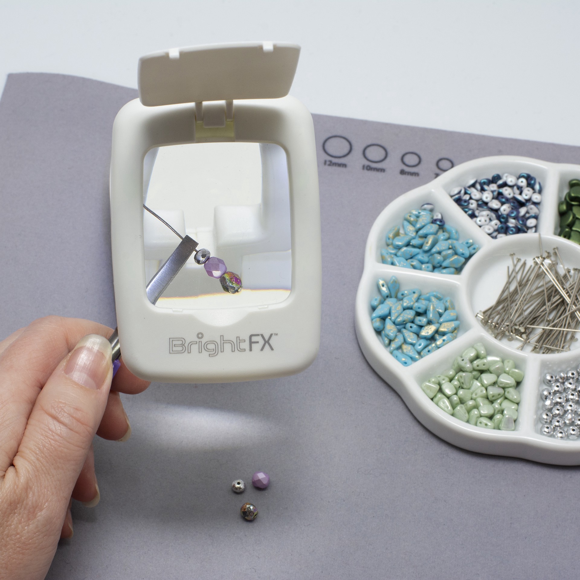 slide 3 of 3, The Beadsmith Bright Fx Travel Cob Led Magnifier Lamp, 2.64 in x 3.75 in