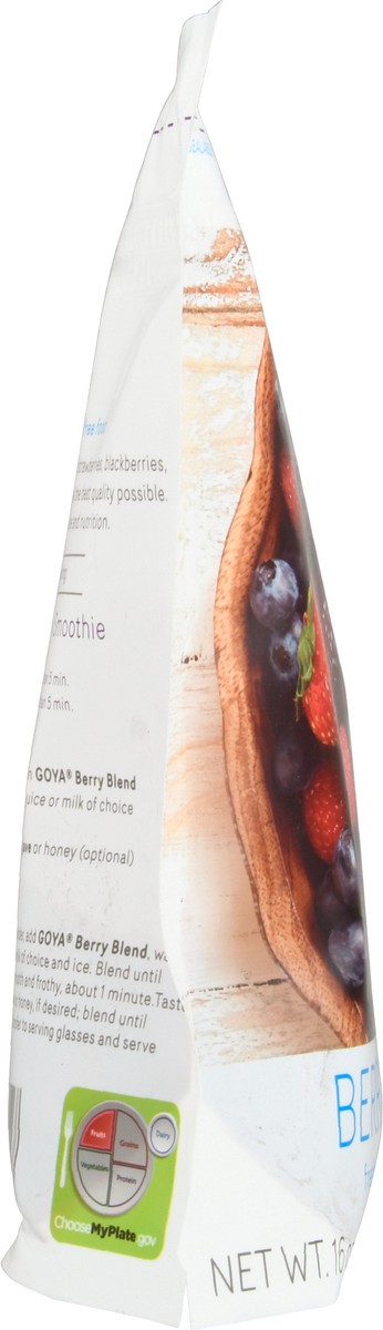 slide 9 of 9, Goya Berry Blend 16 oz, 16 oz