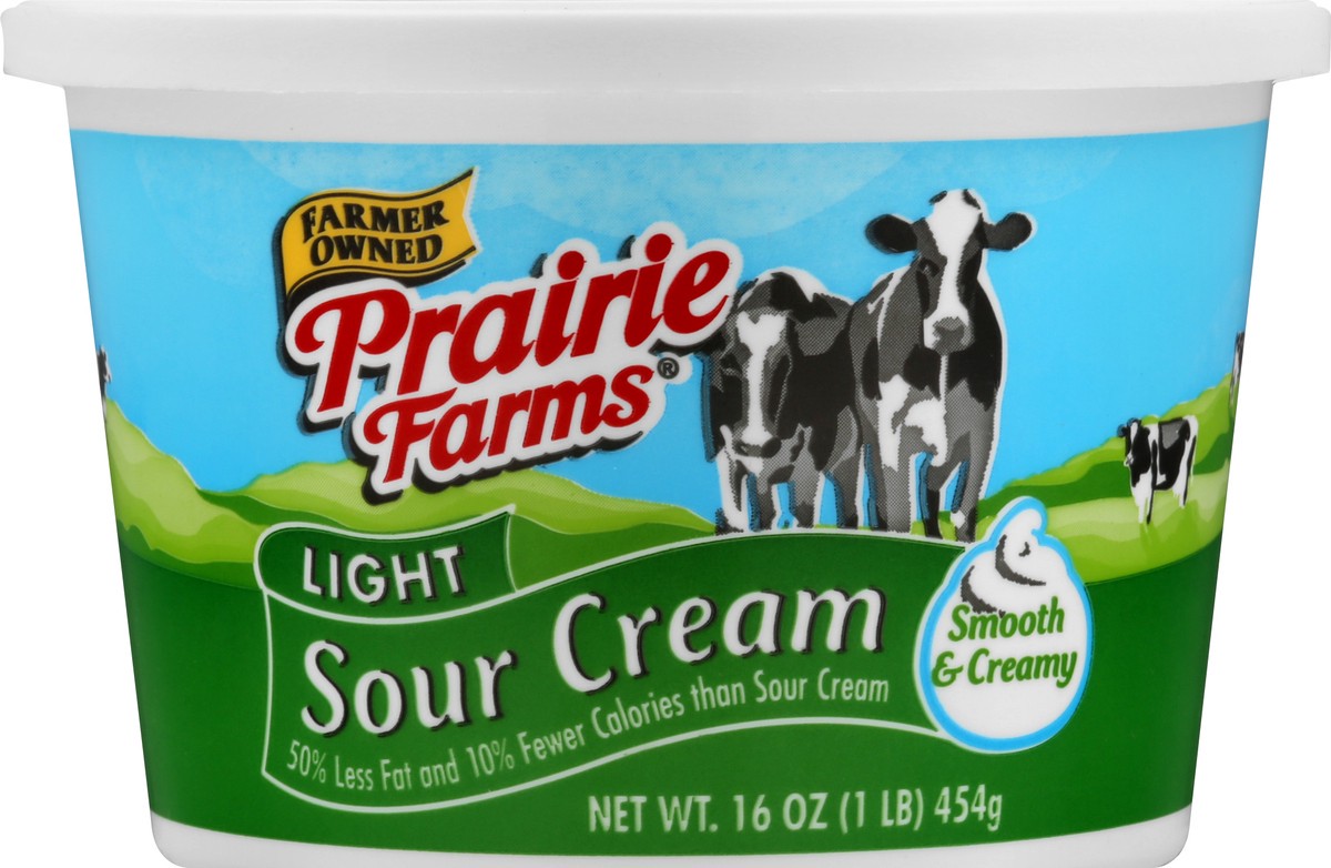 slide 3 of 13, Prairie Farms Light Sour Cream 16 oz, 16 oz