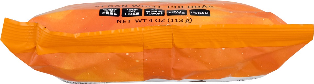 slide 5 of 13, Novacrisp Cassava Air Puffed Chips, 4 oz