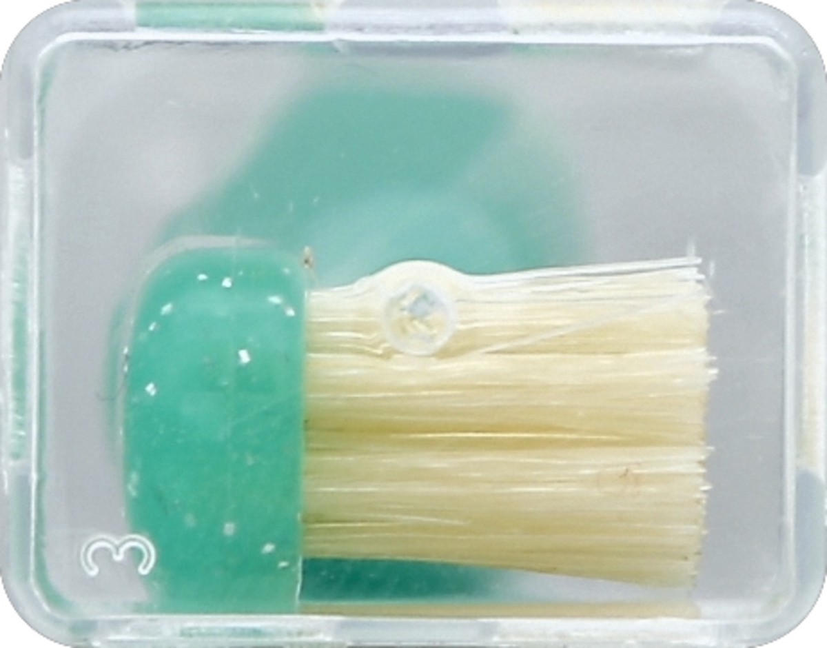 slide 2 of 4, Fuchs Toothbrush 1 ea, 1 ct