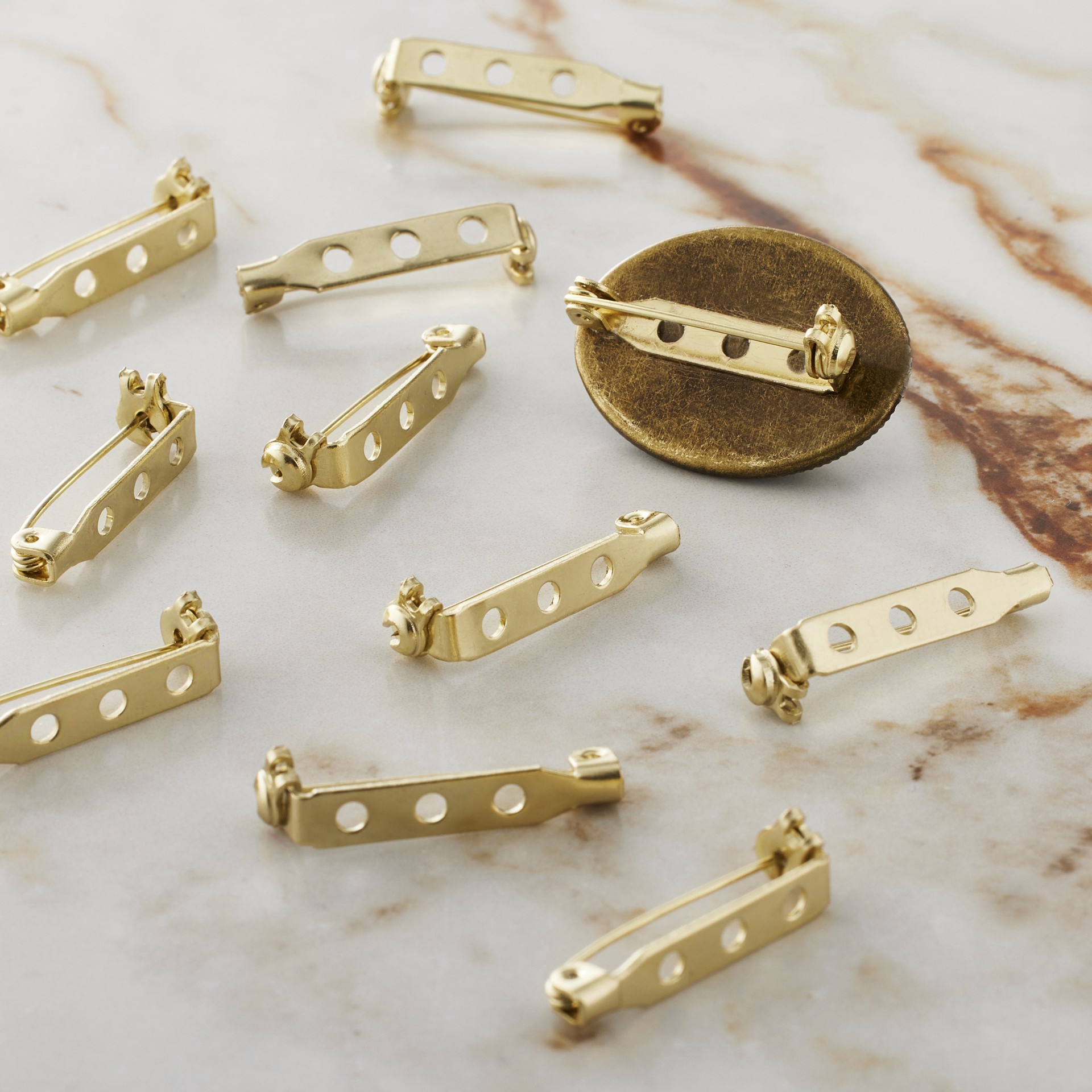 slide 2 of 3, 1" Bar Pin By Bead Landing, 1 in