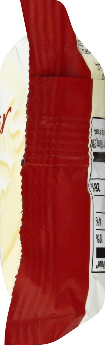 slide 9 of 13, 7DAYS Cake Bar with Chocolate Cream Filling, 2.12 oz