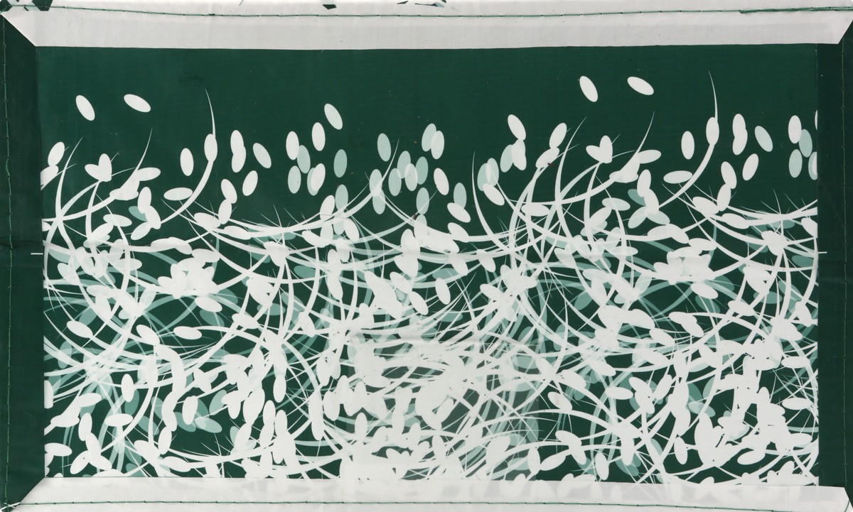 slide 10 of 11, Harris Teeter Green Smiles Bag, 1 ct