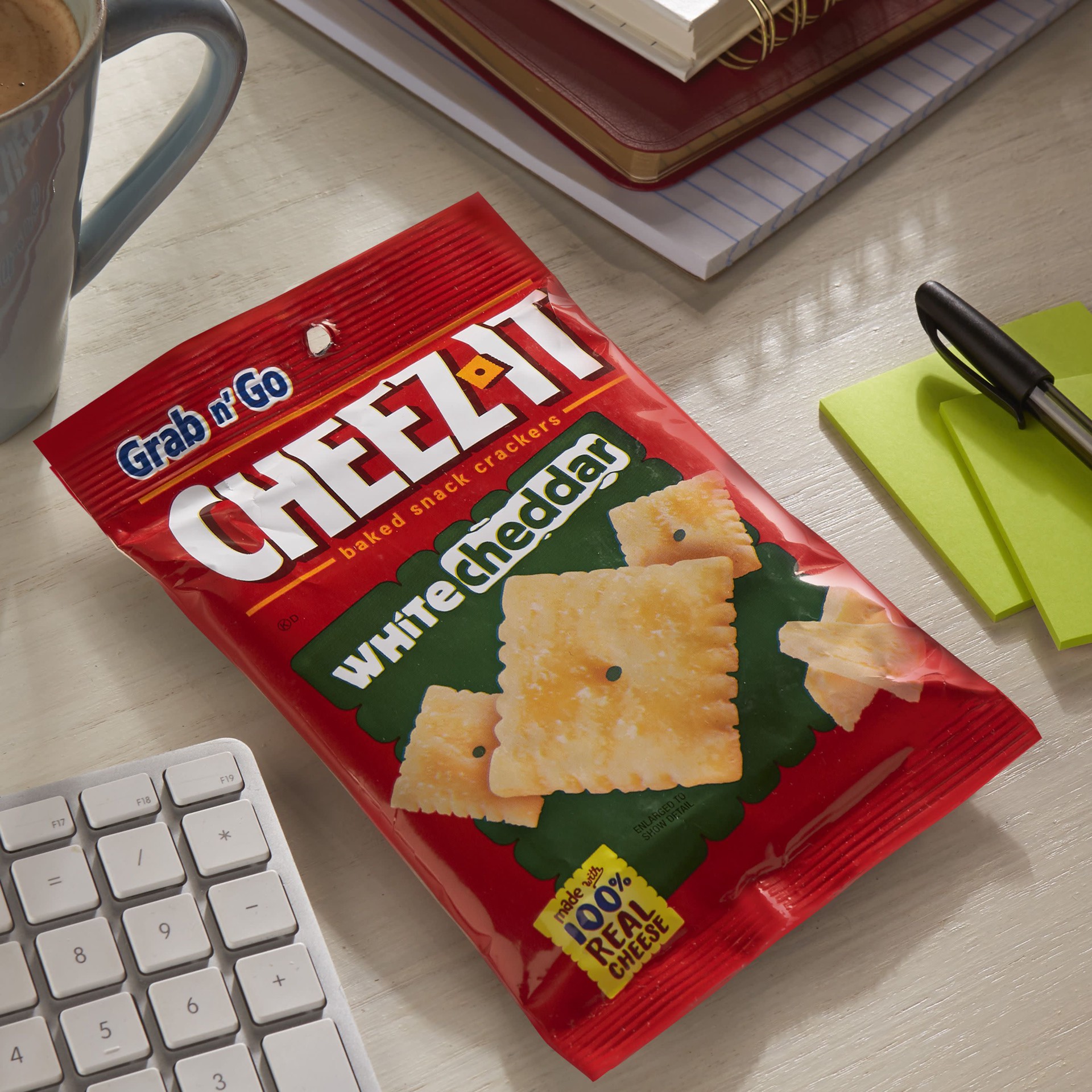 slide 2 of 5, Cheez-It Grab n' Go 6 Pack White Cheddar Baked Snack Crackers 6 ea, 6 ct
