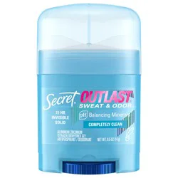 Secret Outlast Invisible Solid Antiperspirant Deodorant for Women, Completely Clean Scent, 2.6 oz