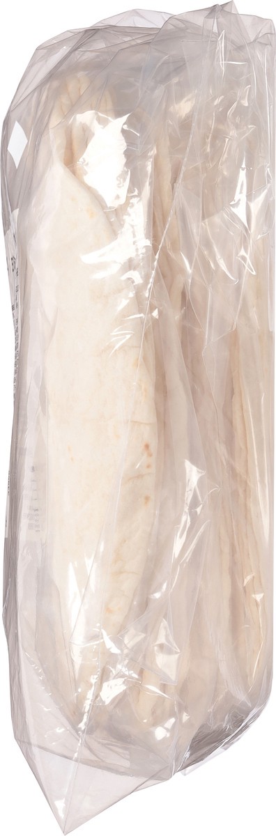 slide 9 of 9, La Burrita Flour Tortilla, 36 ct