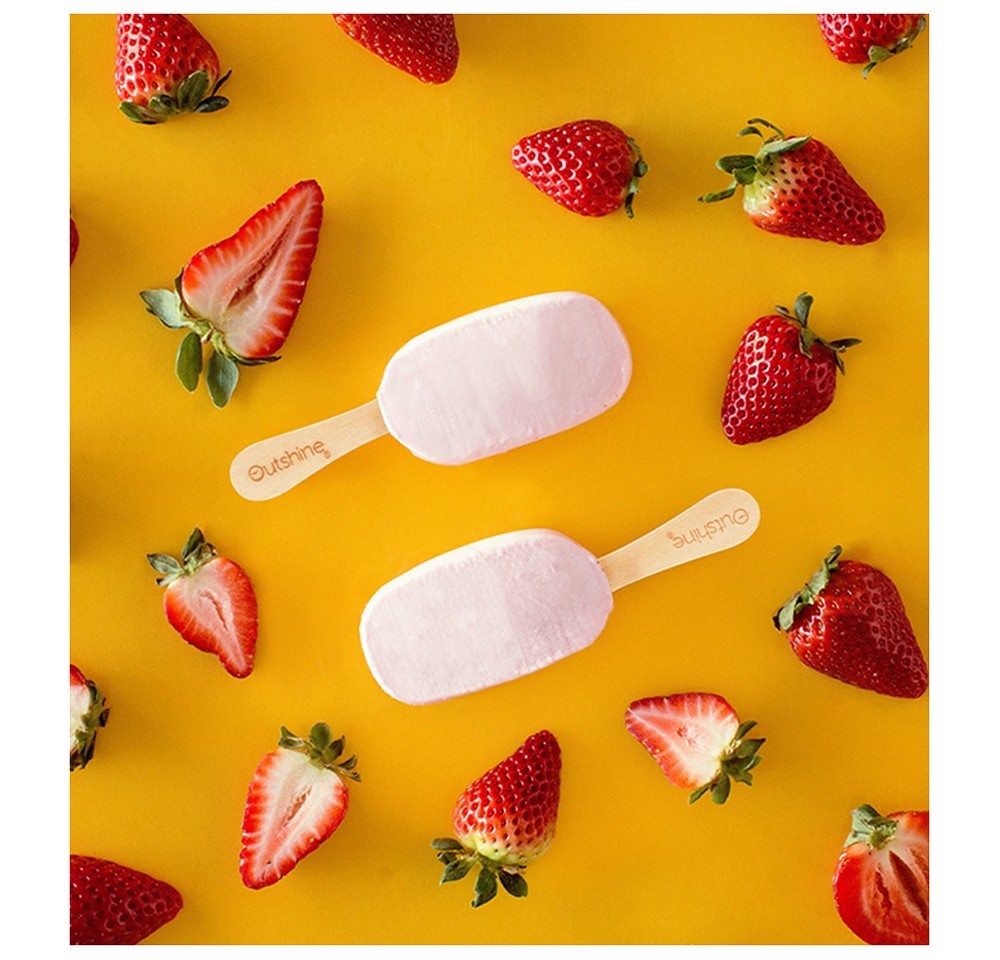 slide 6 of 6, Outshine Strawberry Frozen Yogurt Bars, 4 ct