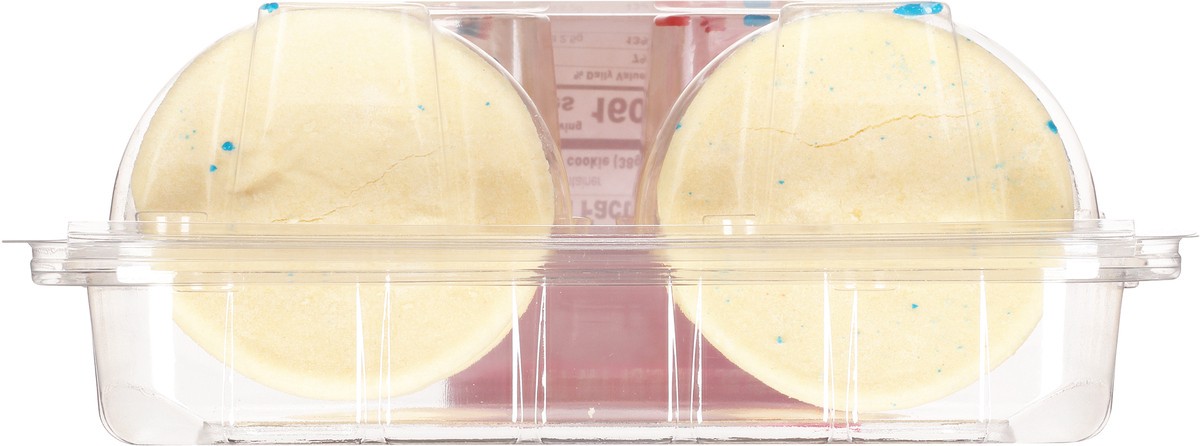 slide 8 of 15, Sweet P's Bake Shop Patriotic White Frosted Sugar Cookies 13.5 oz, 13.5 oz