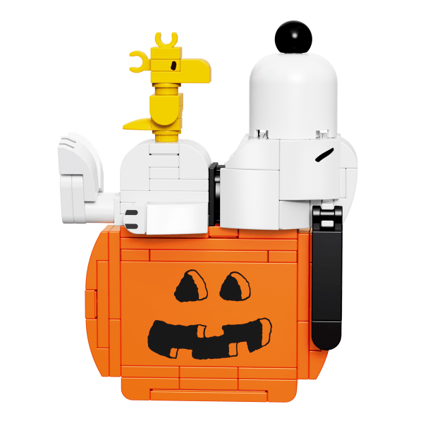 slide 5 of 8, Brickcraft Peanuts Snoopy On Pumpkin Building Set, Multicolor, Set Of 112 Pieces, 1 ct