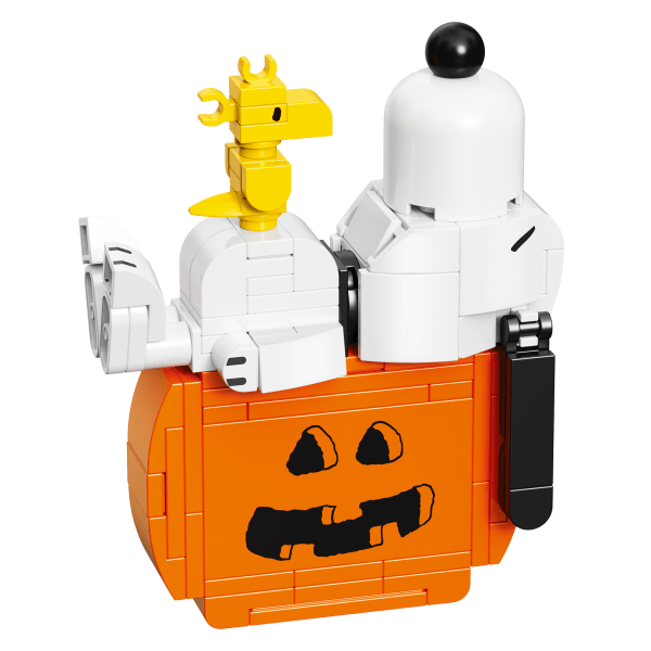 slide 4 of 8, Brickcraft Peanuts Snoopy On Pumpkin Building Set, Multicolor, Set Of 112 Pieces, 1 ct