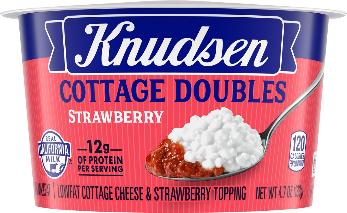 slide 6 of 9, Knudsen Cottage Doubles Lowfat Cottage Cheese & Strawberry Topping with 2% Milkfat, 4.7 oz Cup, 