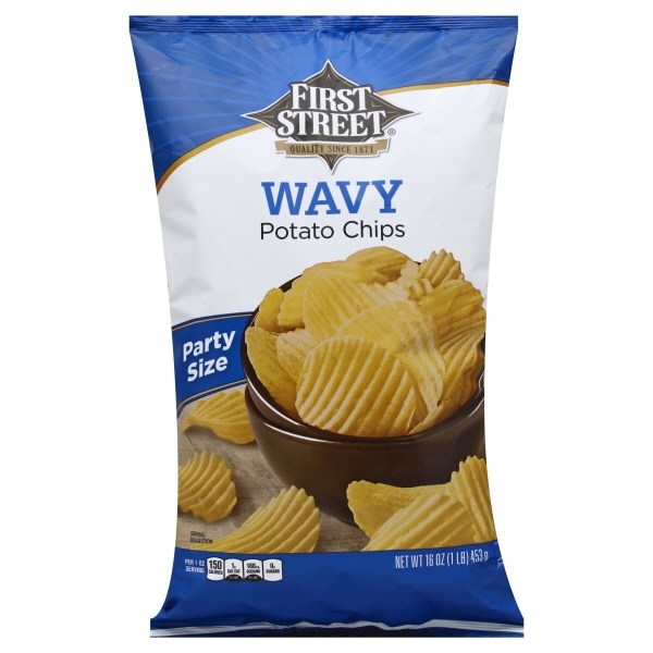 slide 1 of 1, First Street Wavy Potato Chips, 16 oz