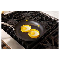 slide 12 of 13, Viovia Silicone Egg and Pancake Ring, 1 ct