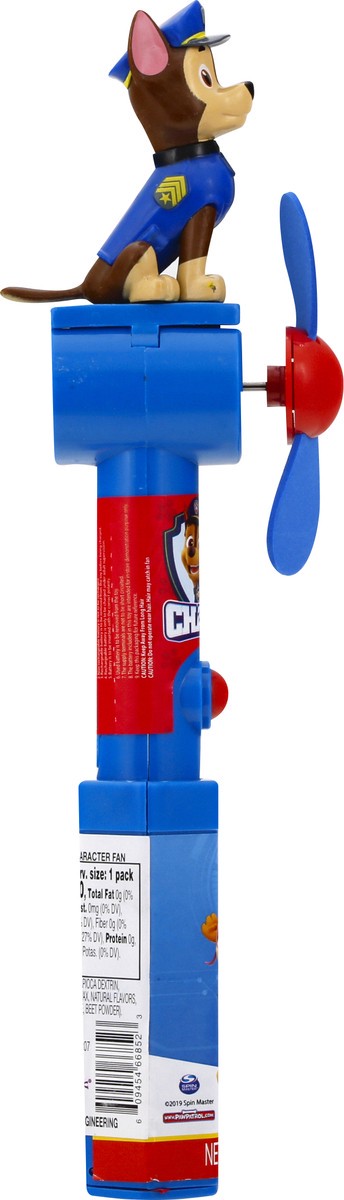 slide 5 of 11, PAW Patrol Candy Fan 0.53 oz, 0.53 oz
