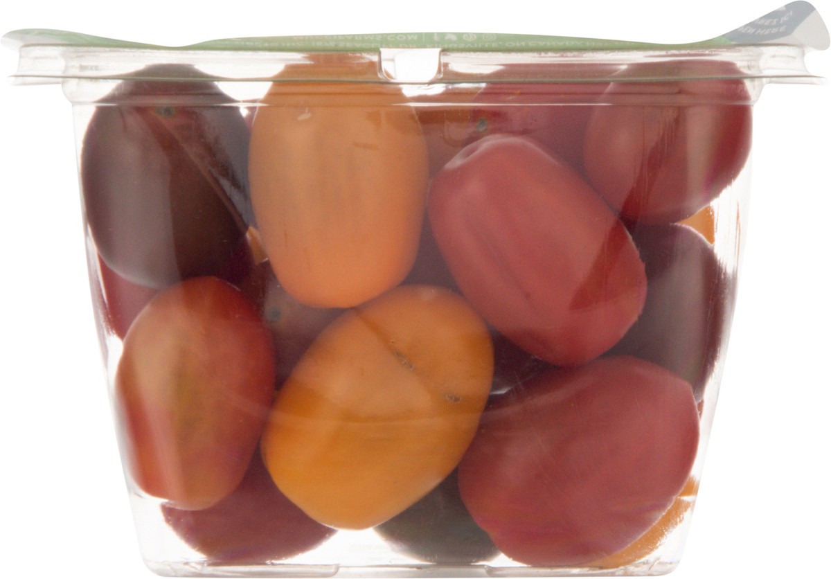 slide 8 of 11, Mucci Farms Blended Flavours Tomatoes 1 ea, 10 oz