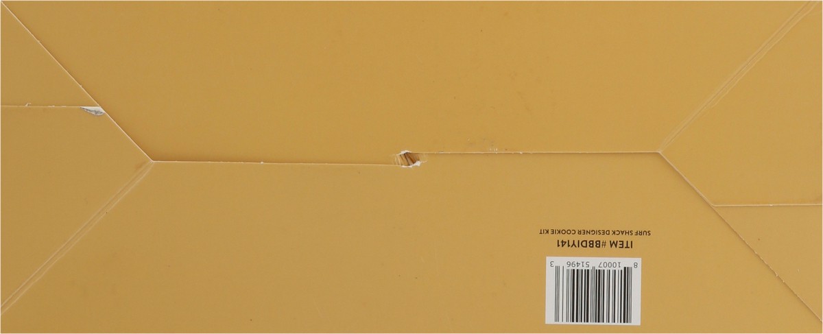 slide 12 of 14, Bakery Bling Santa's Surf Shack Designer Cookie Houses 30.4 ea, 1 ct