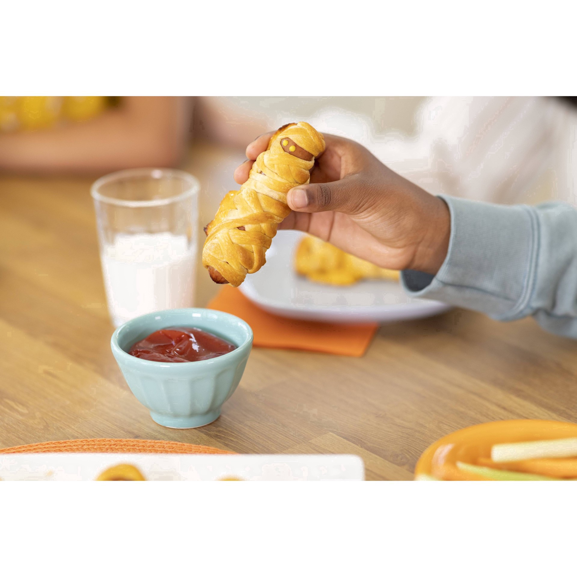 slide 46 of 64, Pillsbury Original Crescent Roll Dough, 8 oz