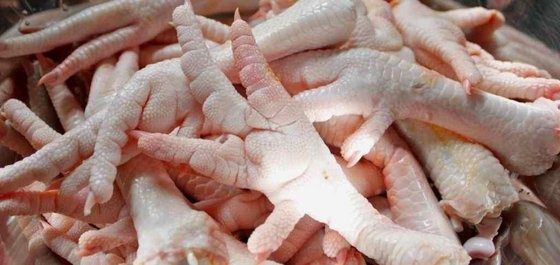 slide 1 of 1, Garno Farms Chicken Feet, per lb
