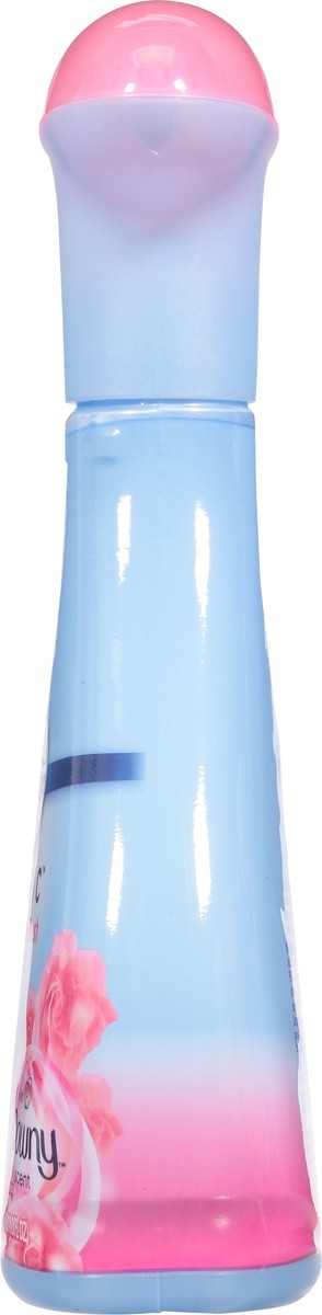 slide 6 of 12, Febreze Odor-Fighting Fabric Refresher, Downy April Fresh, 14.8 fl oz, 14.8 fl oz