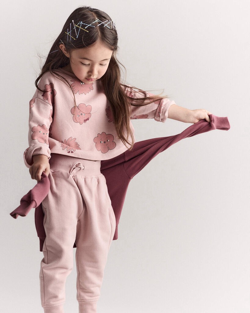slide 3 of 6, Otteravenue Toddler Girl Squish Long-Sleeve Relaxed Pullover - Light Pink Light Pink 2T, 1 ct