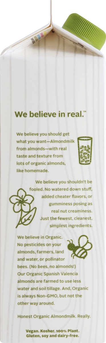 slide 8 of 13, New Barn Almondmilk 32 oz, 32 oz