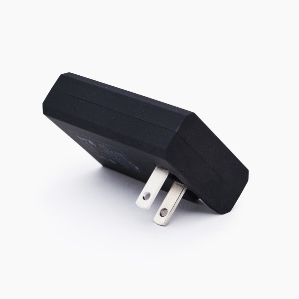 slide 5 of 7, Einova Sirius 65-Watt Usb-C Universal Charger, Black, Pabk65.01, 1 ct