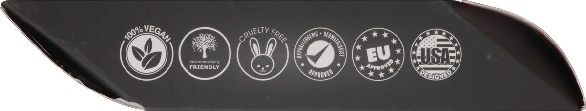 slide 7 of 11, The Original Makeup Eraser Chic Black, 1 ct