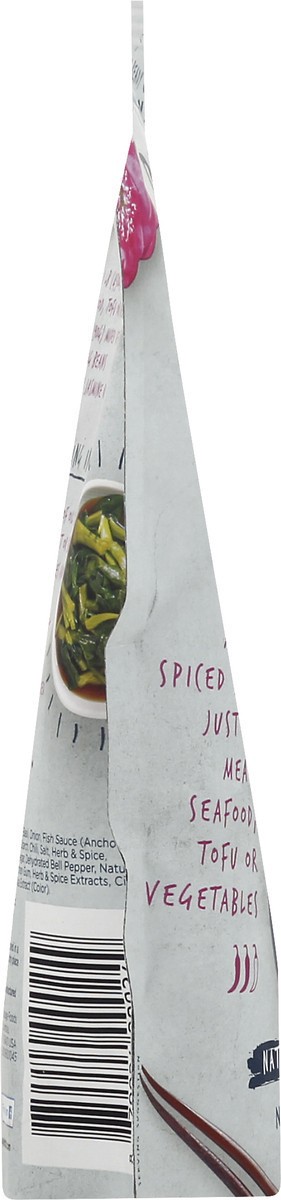 slide 5 of 7, Passage to Thailand Thai Basil & Sweet Chili Stir-Fry Sauce, 7 oz