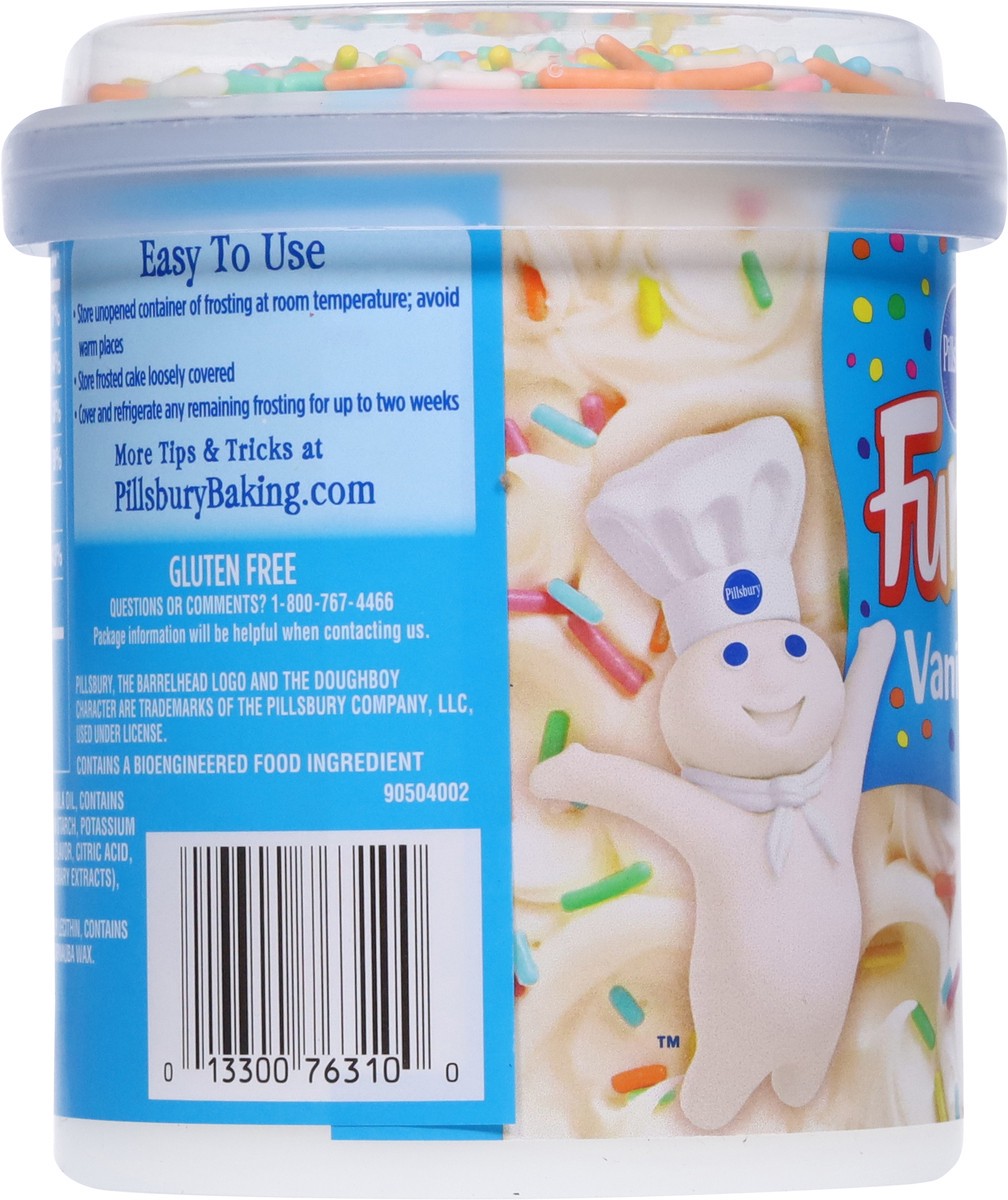 slide 7 of 13, Pillsbury Funfetti Vanilla Frosting 15.6 oz, 15.6 oz