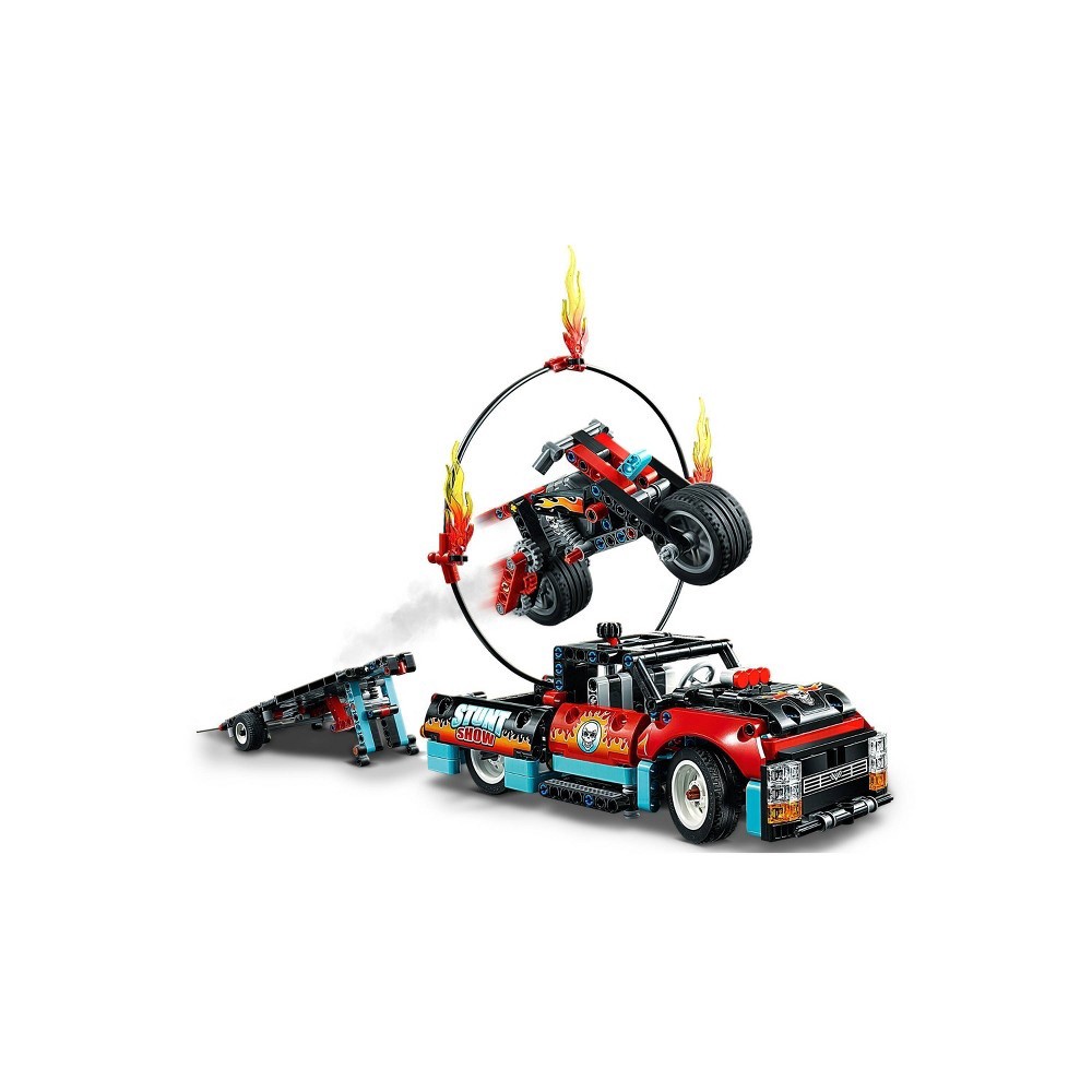 slide 6 of 7, LEGO Technic Stunt Show Truck and Bike 42106 with Trailer and Fire Ring, 1 ct