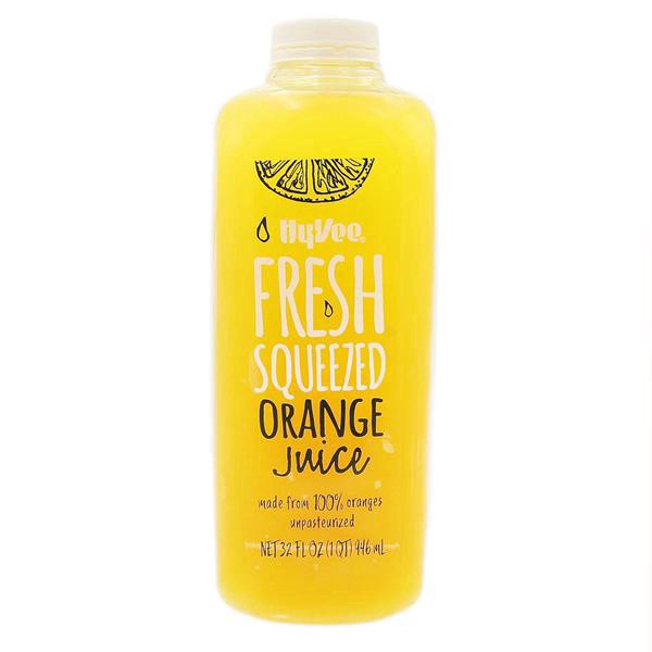 slide 1 of 1, Hy-Vee Fresh Squeezed Orange Juice- 32 fl oz, 32 fl oz