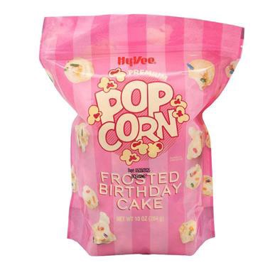 slide 1 of 1, Hy-Vee Frosted Birthday Cake Popcorn, 10 oz