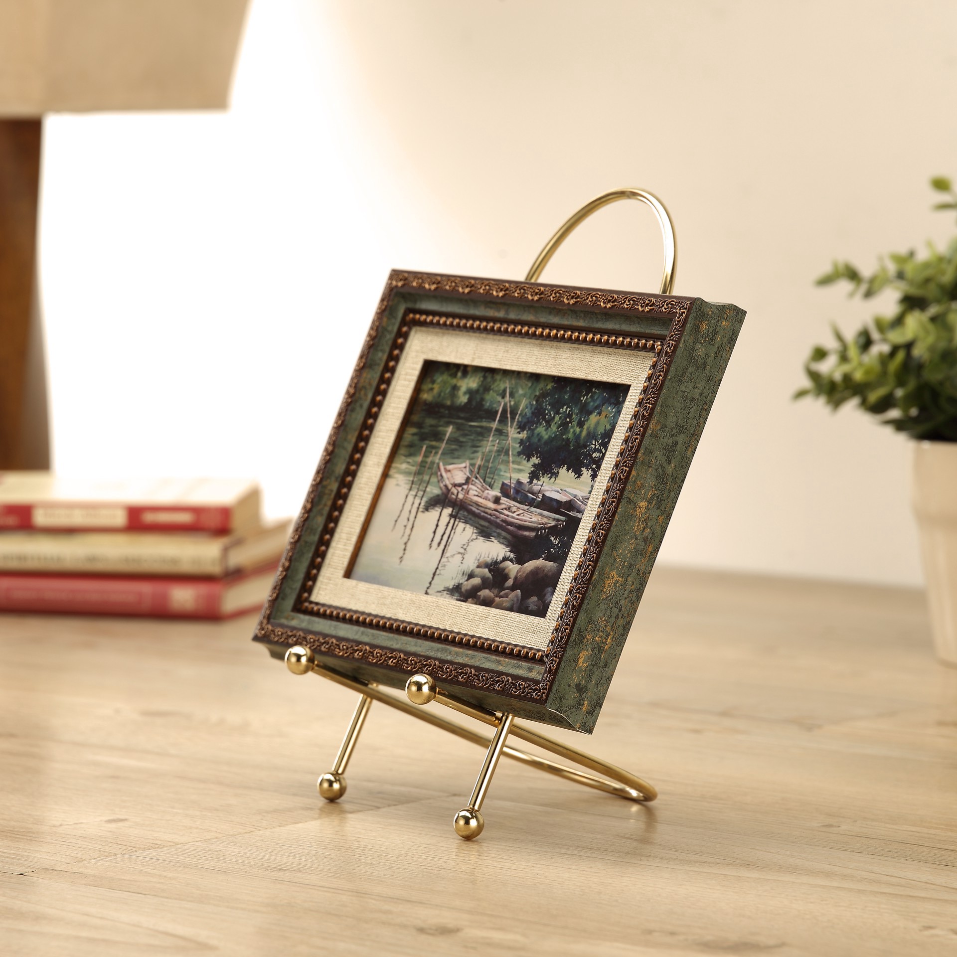 slide 4 of 5, Golden Curved Wire Photo Easel By Studio Decor, 9 in x 4.1 in x 4.9 in