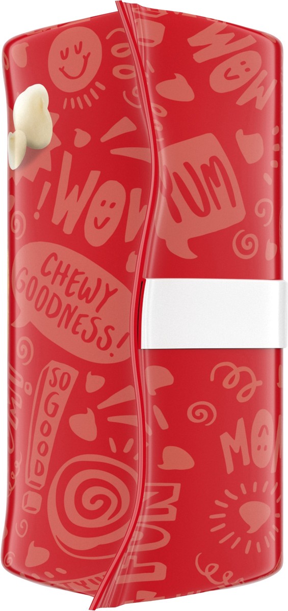 slide 4 of 14, "nab Chips Ahoy Chewy Cin Bun", 9 inoz in