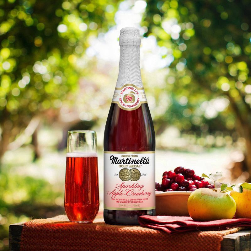 slide 3 of 3, Martinelli's Gold Medal Sparkling Apple Cranberry Juice - 25.4 fl oz Glass Bottle, 25.4 fl oz