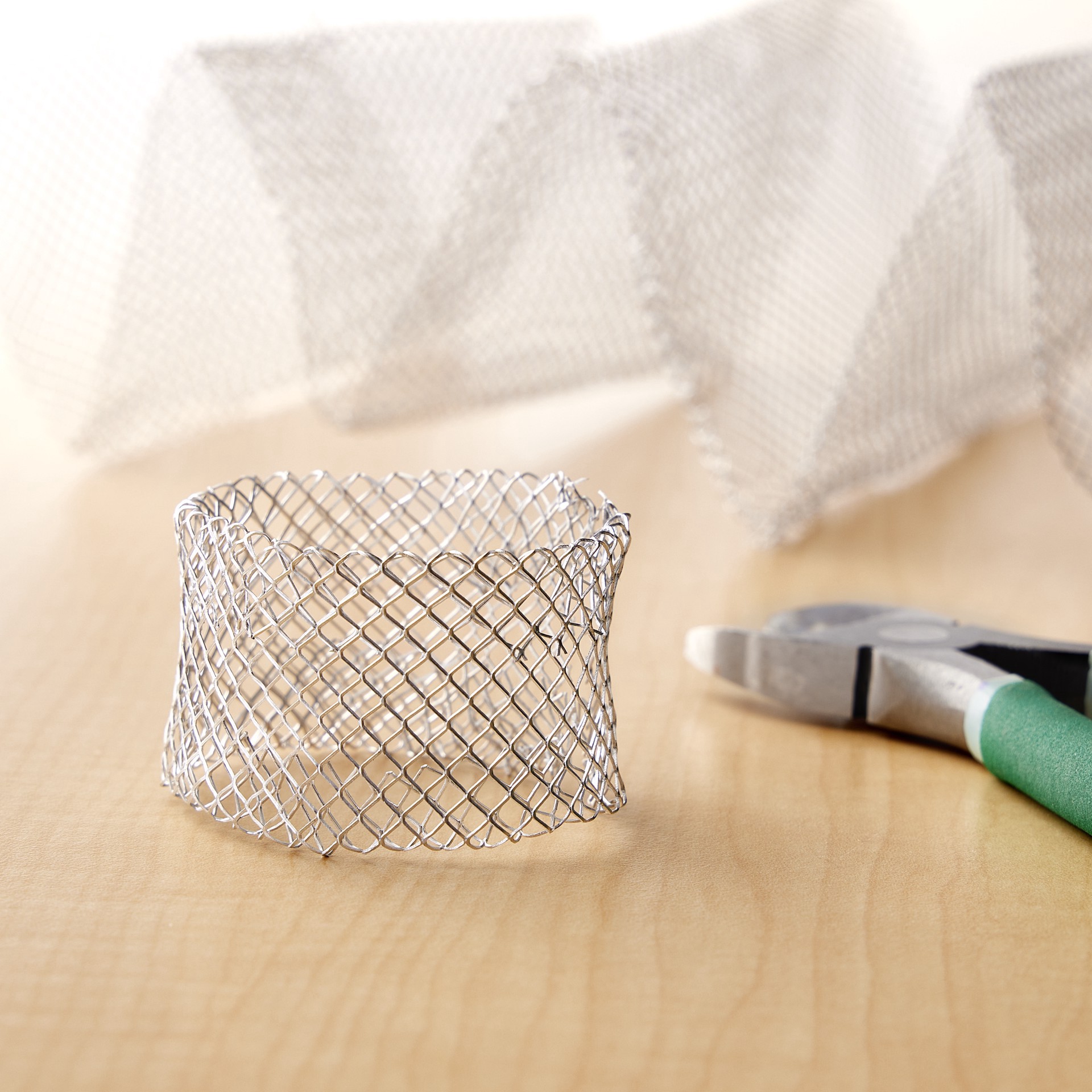 slide 3 of 3, Activa Activ-Wire Mesh, 1/4 in x 1/8 in